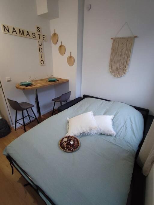 Namaste Studio By T&L Daire Denain Dış mekan fotoğraf